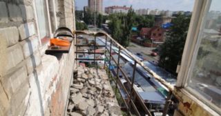Демонтаж балкона Кореновск, цена от 2893 руб.