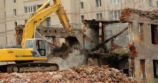 Демонтаж фасада в Кореновске: цены за м2 от 356 рублей | Сварной-Кнв